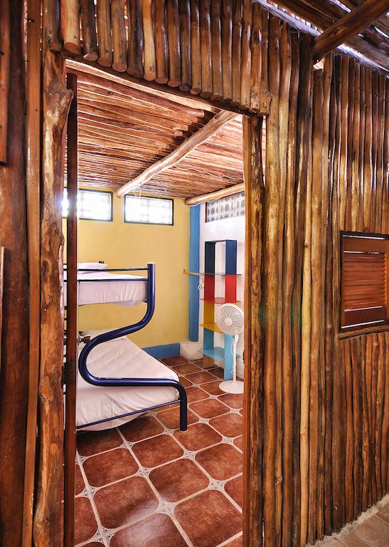 Hostel Playa Playa del Carmen Bilik gambar