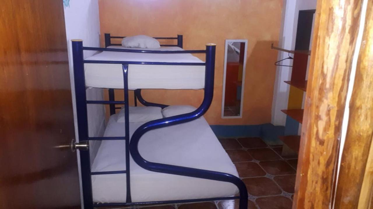 Hostel Playa Playa del Carmen Bilik gambar