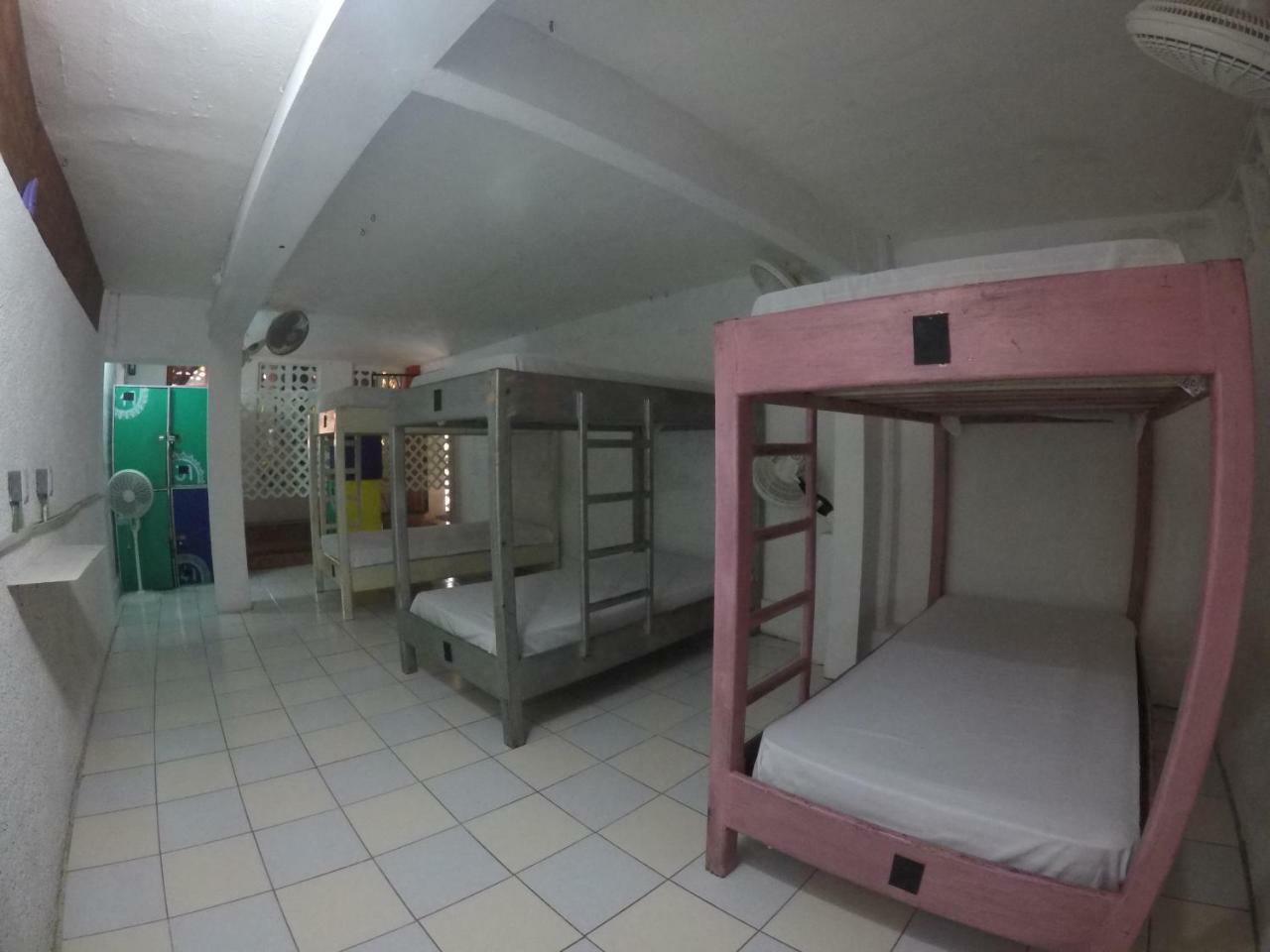 Hostel Playa Playa del Carmen Bilik gambar